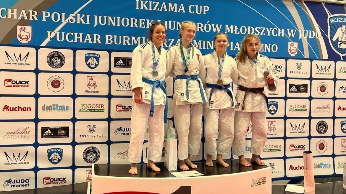 Maja-ZMuda-uczennica-klasy-3cen-juniorka-mlodsza-w-judo